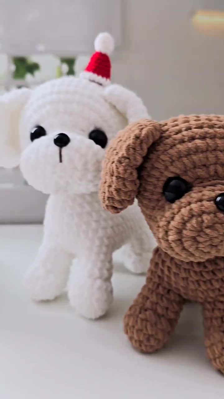 かぎ針編みのマルチーズ犬のパターン: あみぐるみマルチプーのおもちゃ