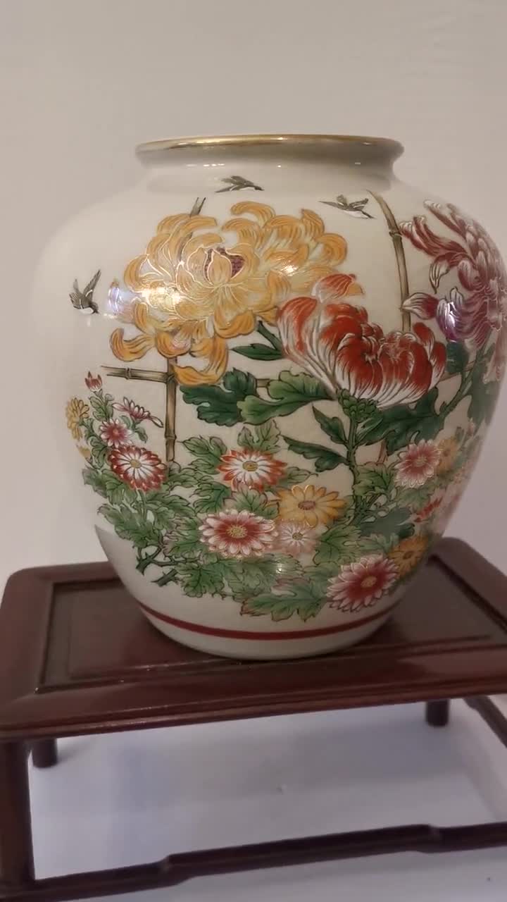ヴィンテージ九谷焼花瓶：手描き菊 - Etsy 日本