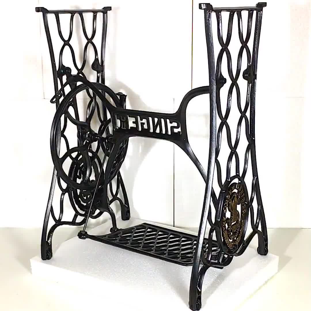 SINGER ミシン 足踏みテーブル 鋳鉄製スタンド脚 3FTERS による再生品