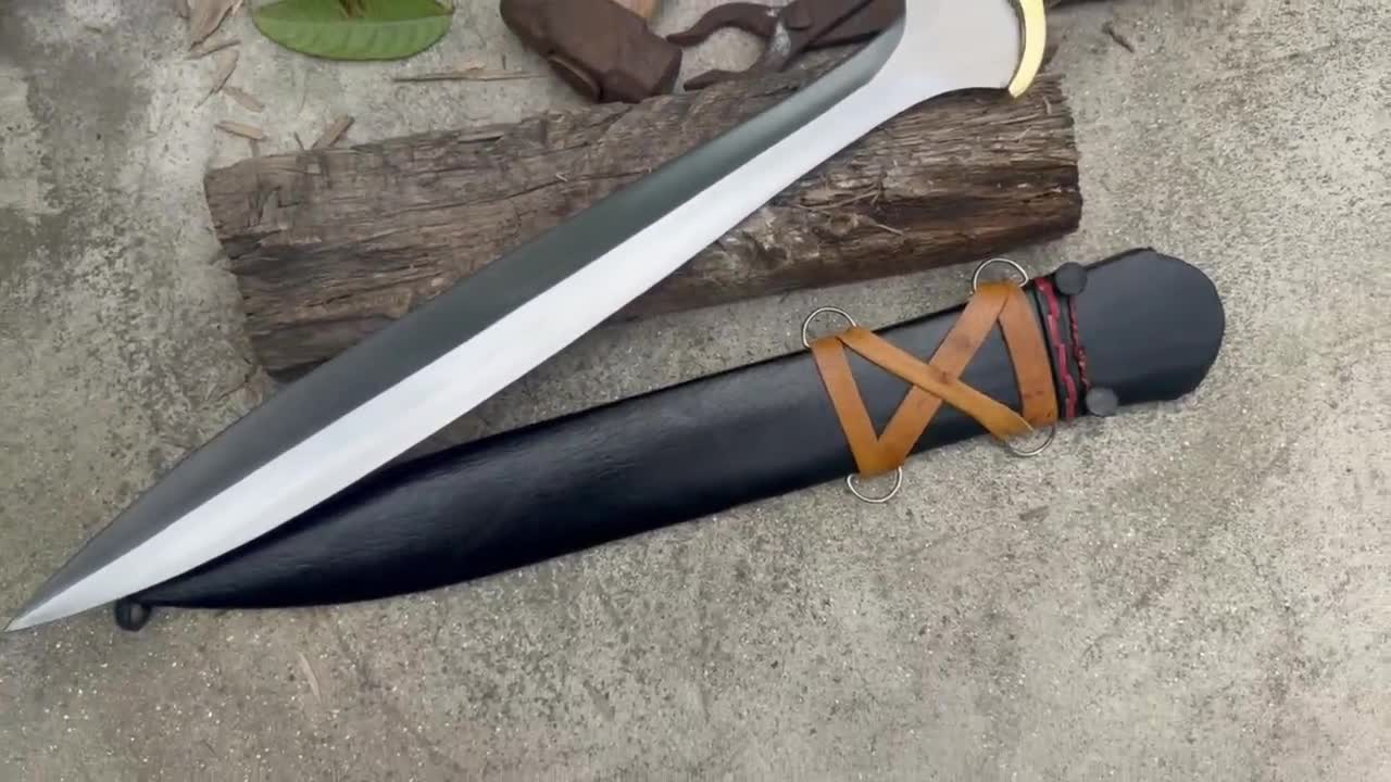 ギリシャのクシフォス／長さ22インチの手鍛造歴史的剣／リーフ