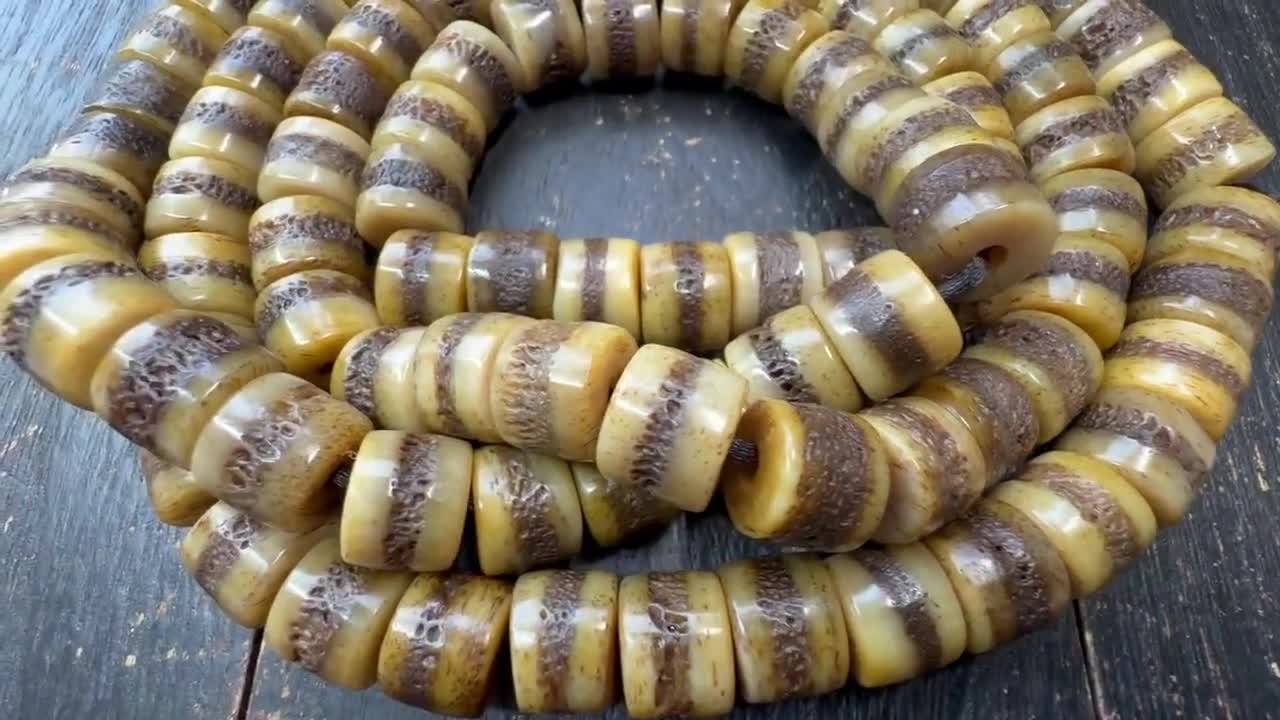 大きなヤクの骨のマラビーズ 14mm – チベットスタイルの祈りの数珠