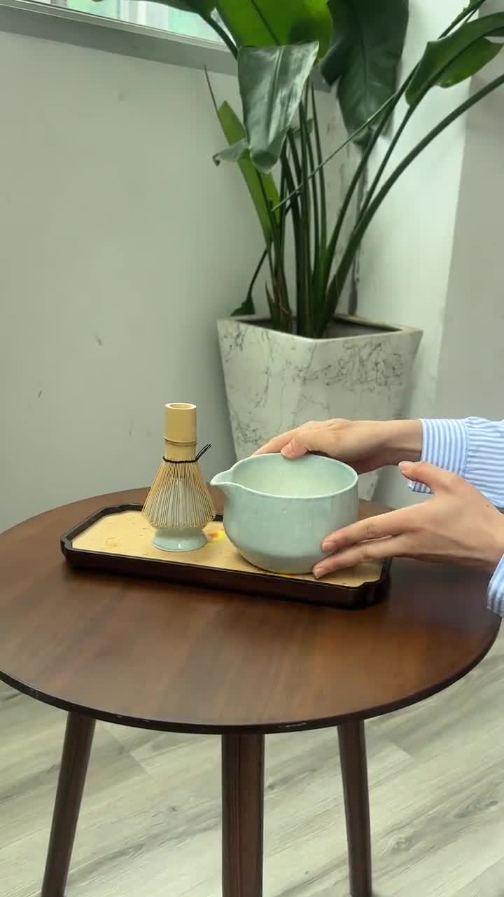 Blue Ceramic Matcha Bowl Set With Spout Bamboo Whisk and Chasen