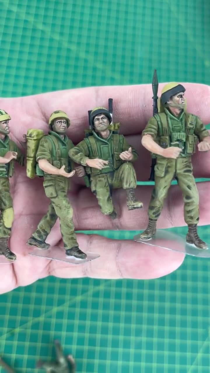 Handmade Painted Israeli IDF Paratrooper Figures: 1/35 Scale Resin