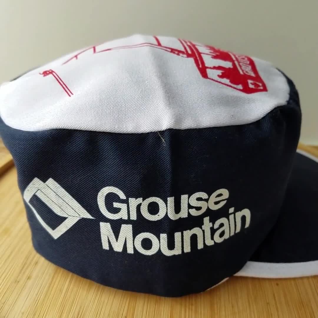 Vintage 80s GROUSE MOUNTAIN Skiing Rare Painter Hat - Skyride