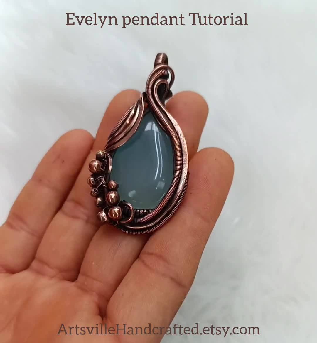 Evelyn ワイヤーラップペンダントのチュートリアル：ワイヤー