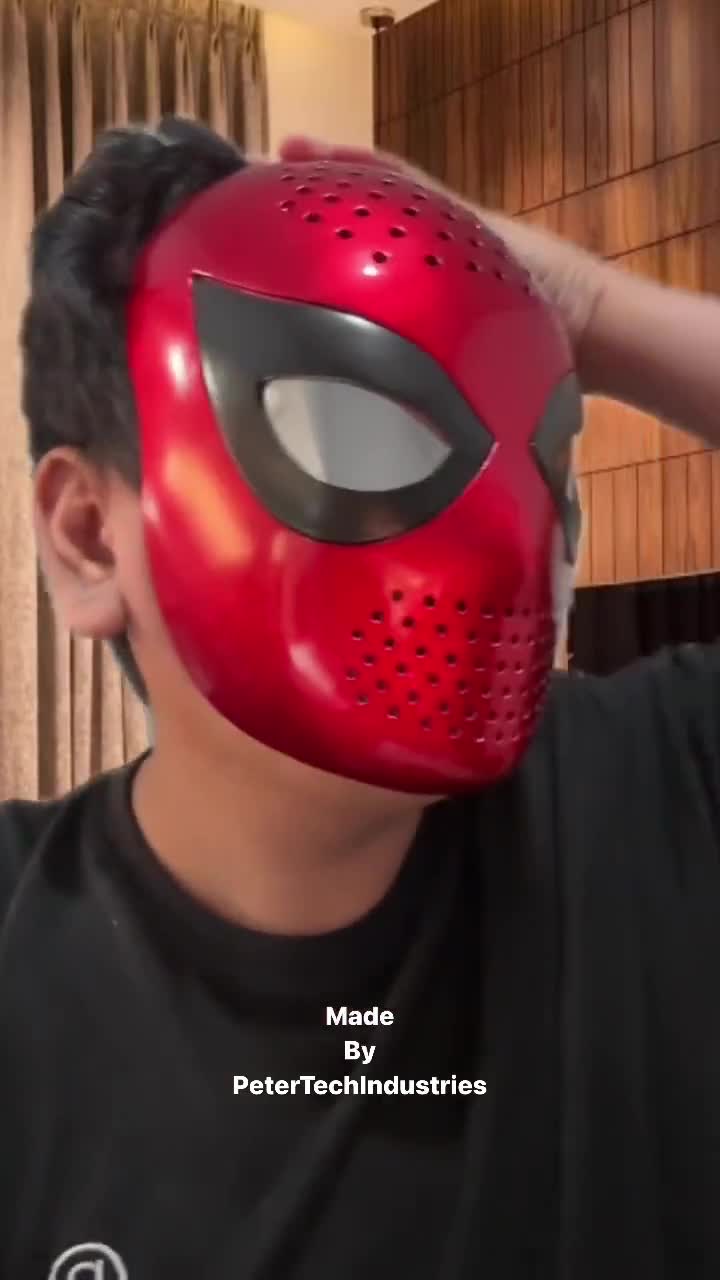 アレックス・ロス スパイダーマン フェイスシェルレンズ：ホワイト
