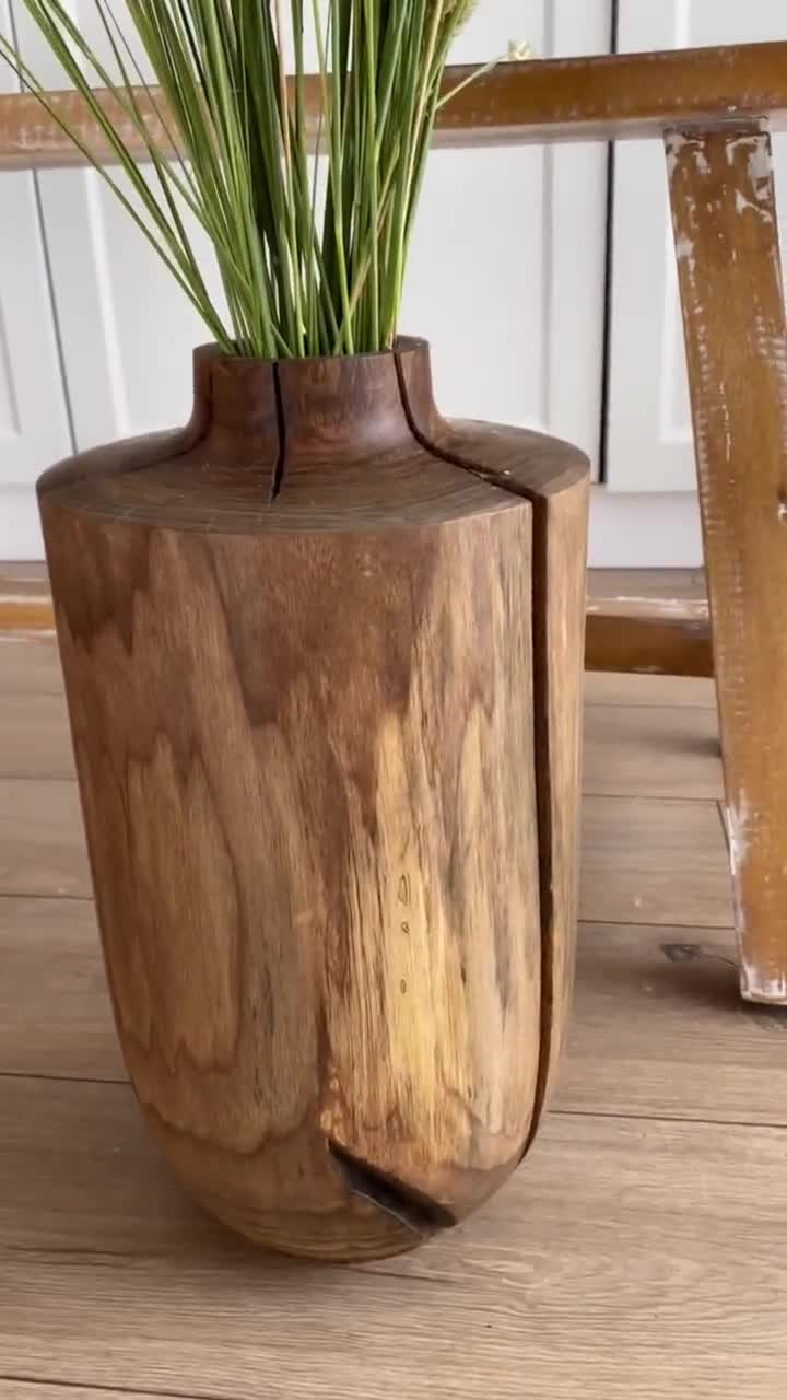 Große Bodenvase aus Holz, rustikale Nussbaumvase für Trockenblumen, Bücherregaldekor aus Holz