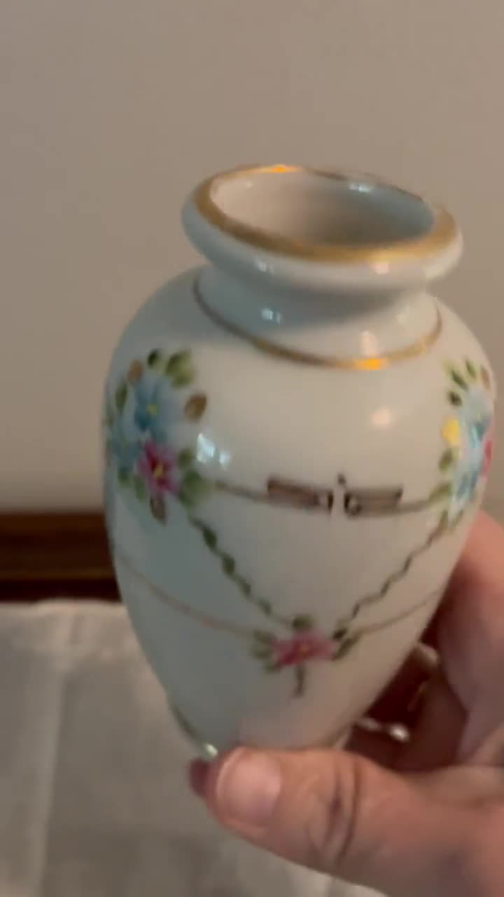 ヴィンテージ磁器の花瓶 - Etsy 日本