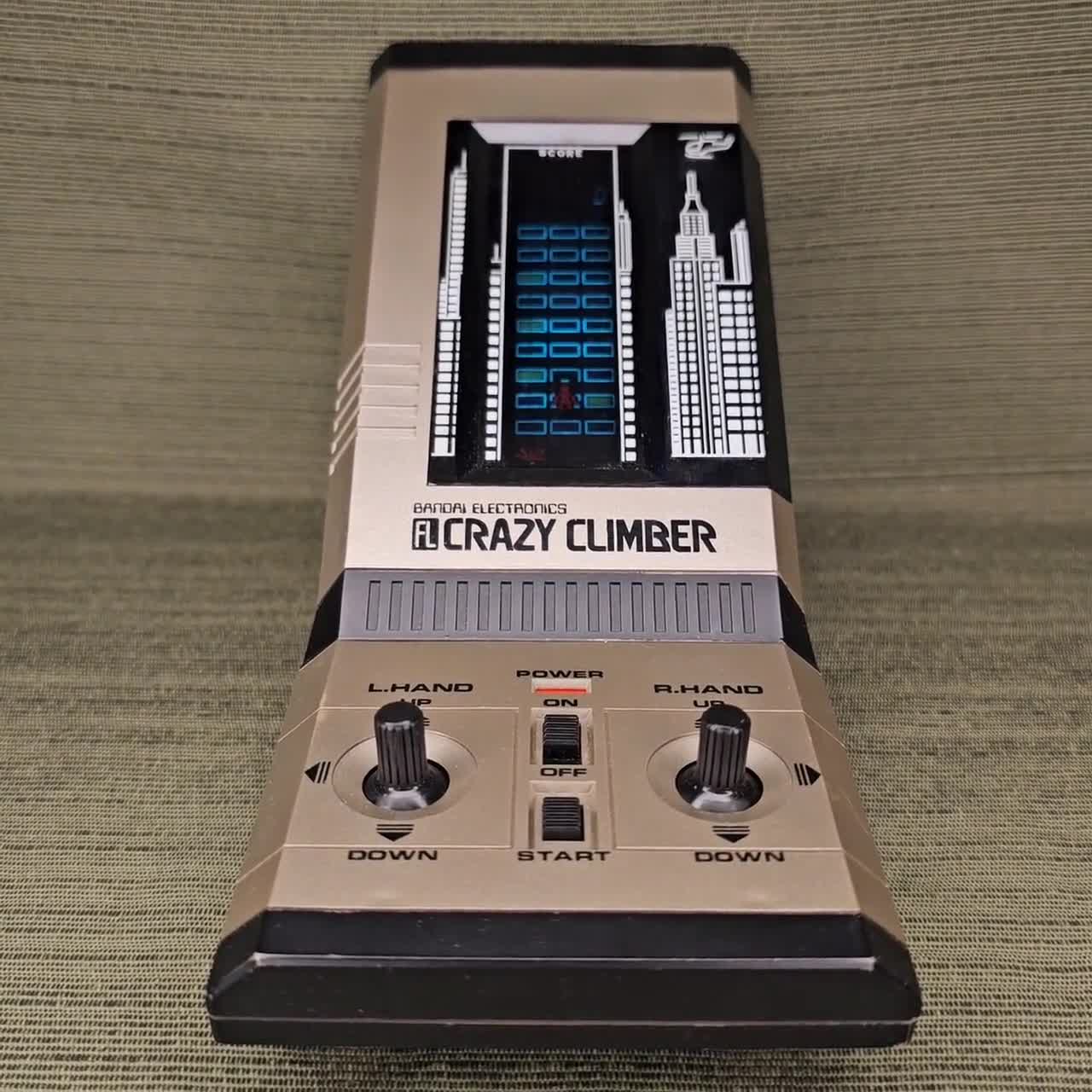 その他 BANDAI ELECTAONICS FL CRAZY CLIMBING Vintage 1981 Bandai Electronics CRAZY CLIMBER Handheld Video Game