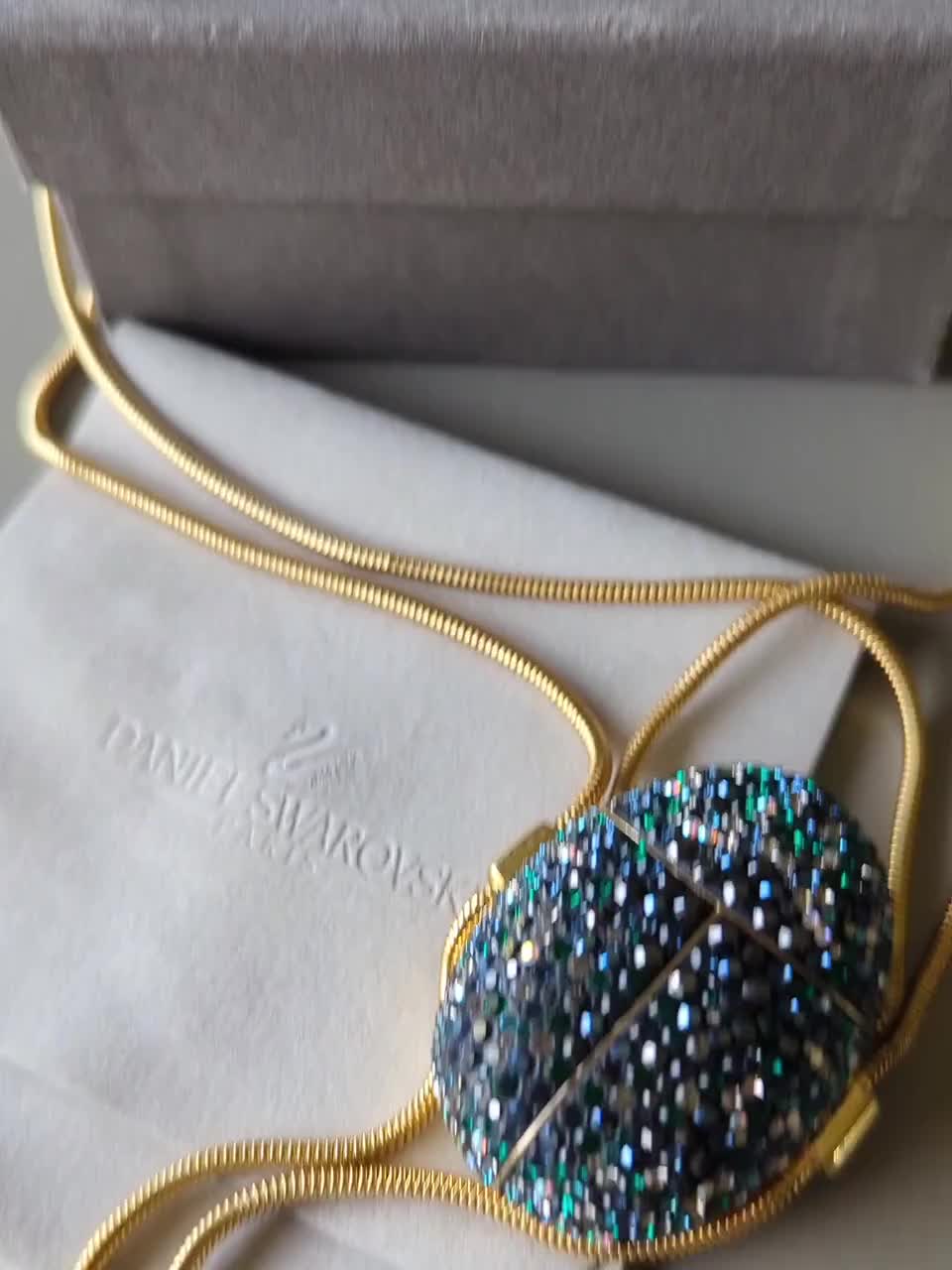 Retired Daniel SWAROVSKI PARIS Paradise 2000 Crystal Beetle Lariat