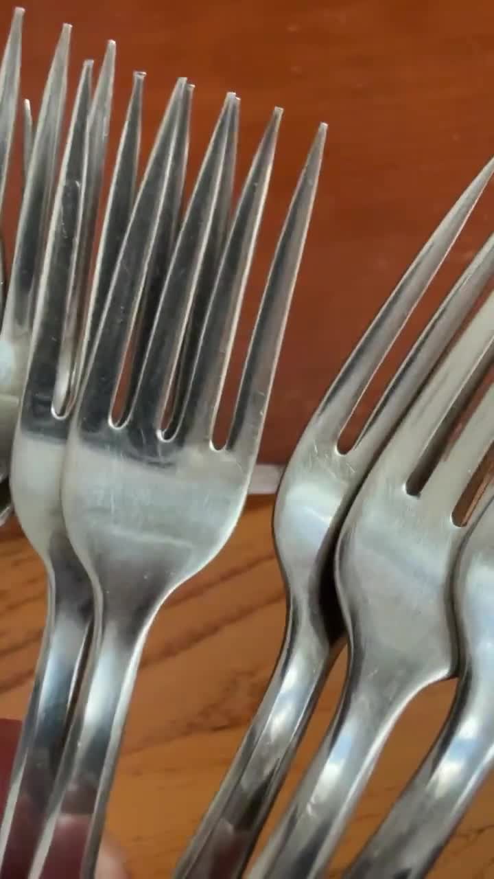 Vintage Rogers International Whispering Leaves Stainless Flatware