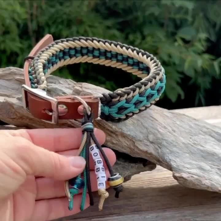 ハンドメイド首輪　52 ボヘミアン風犬用首輪、パラコード®製ハンドメイド、本革またはバイオ