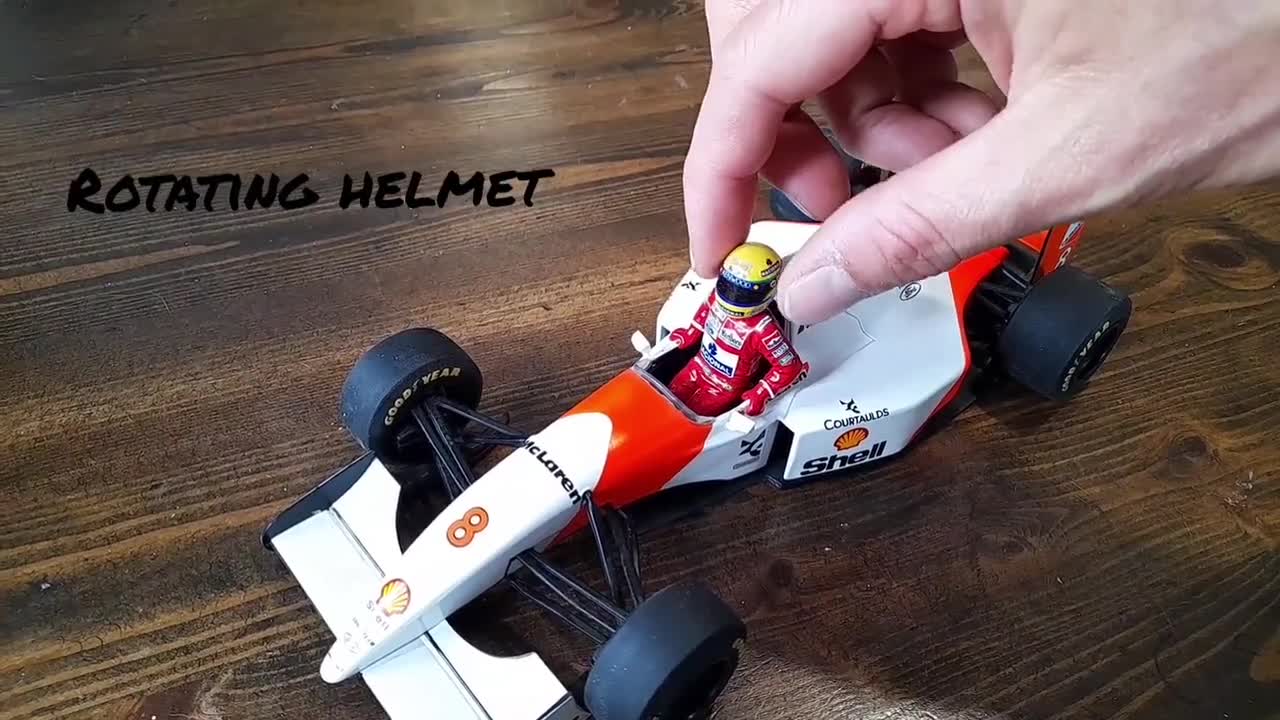 アイルトンセナレーシングカーコレクション1:18 1:18 アイルトン・セナ マクラーレン ドライバーフィギュア スーツ