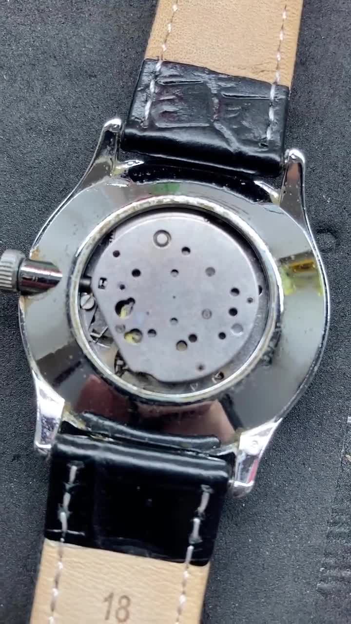 レトロ 1980 年代 タイメックス W.R. 日付巻き上げ メンズ腕時計 18 mm