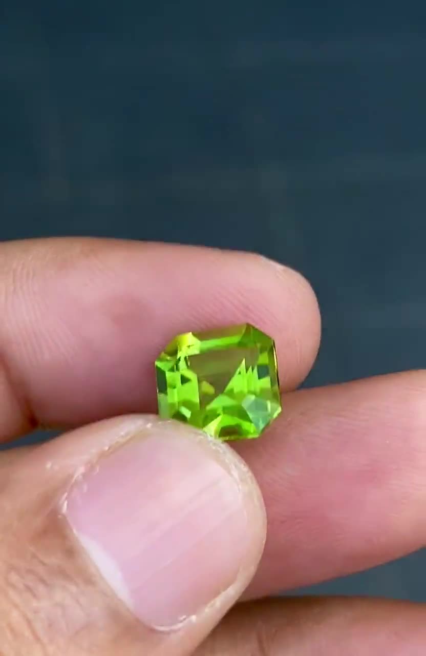 Fabulous Green Peridot Gemstone From Pakistan, 4.28 Cts. 9.5mm