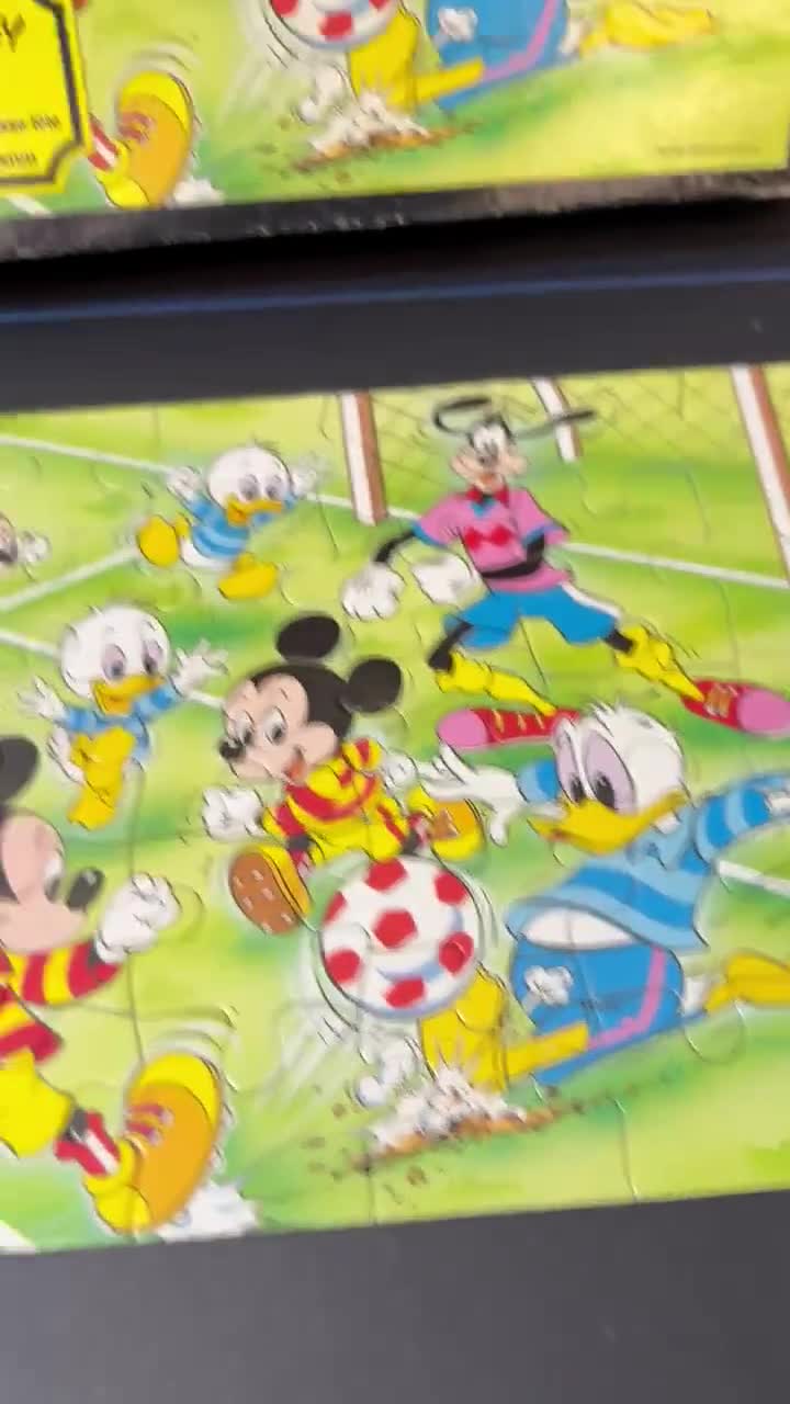 Vintage 1986 Disney Jigsaw Puzzle – Mickey, Donald, Goofy Soccer