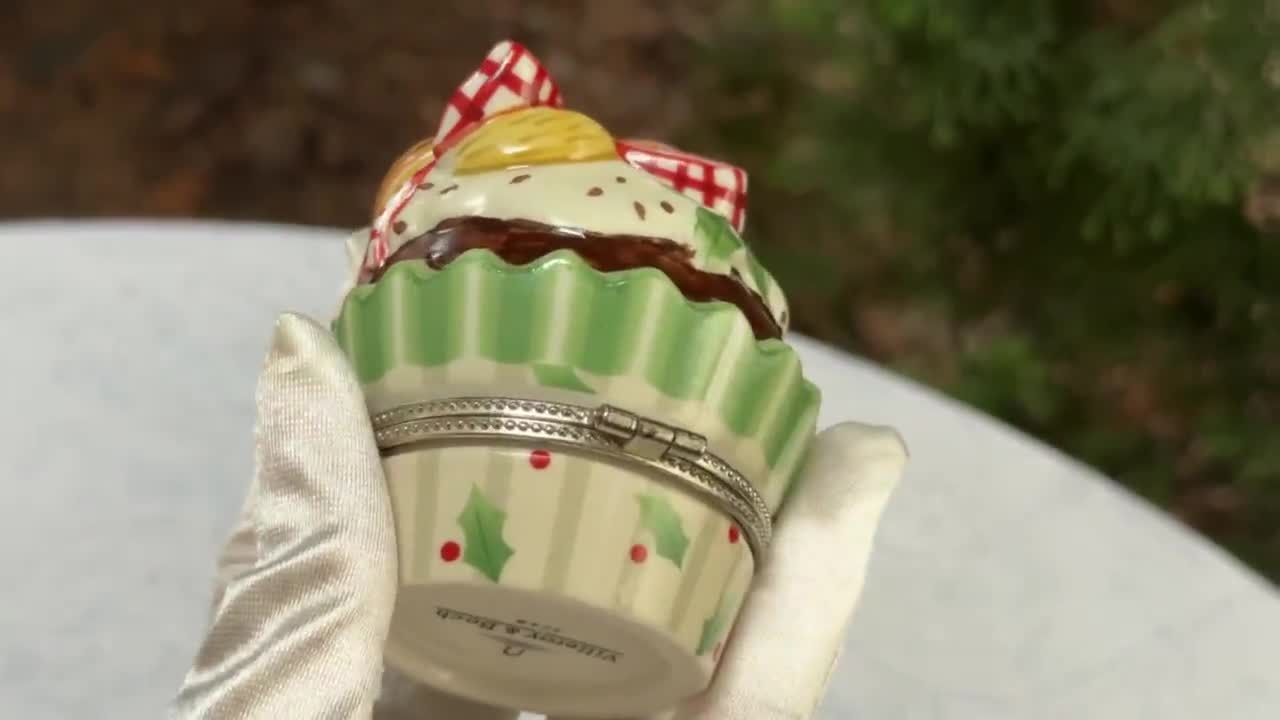 Villeroy & Boch Winter Bakery Decoration Treat Cupcake Heart