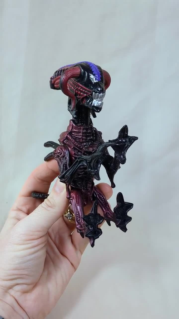 1992 Kenner Bull Alien Xenomorphs Action Figure From Alien 3 Film