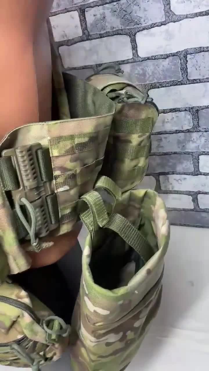 ウクライナ製マルチカムプレートキャリア（ポーチとバッグ付き