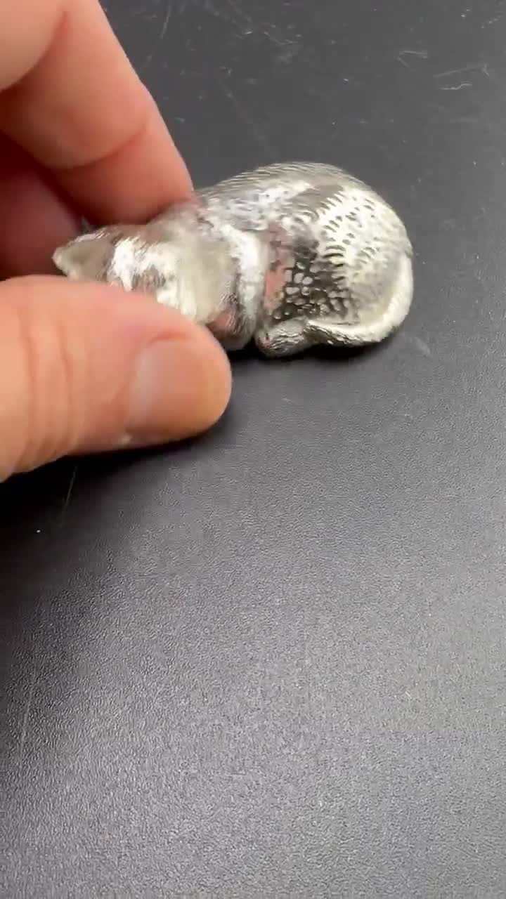Vintage Christofle Silvered Sleeping Cat Lumière D'argent