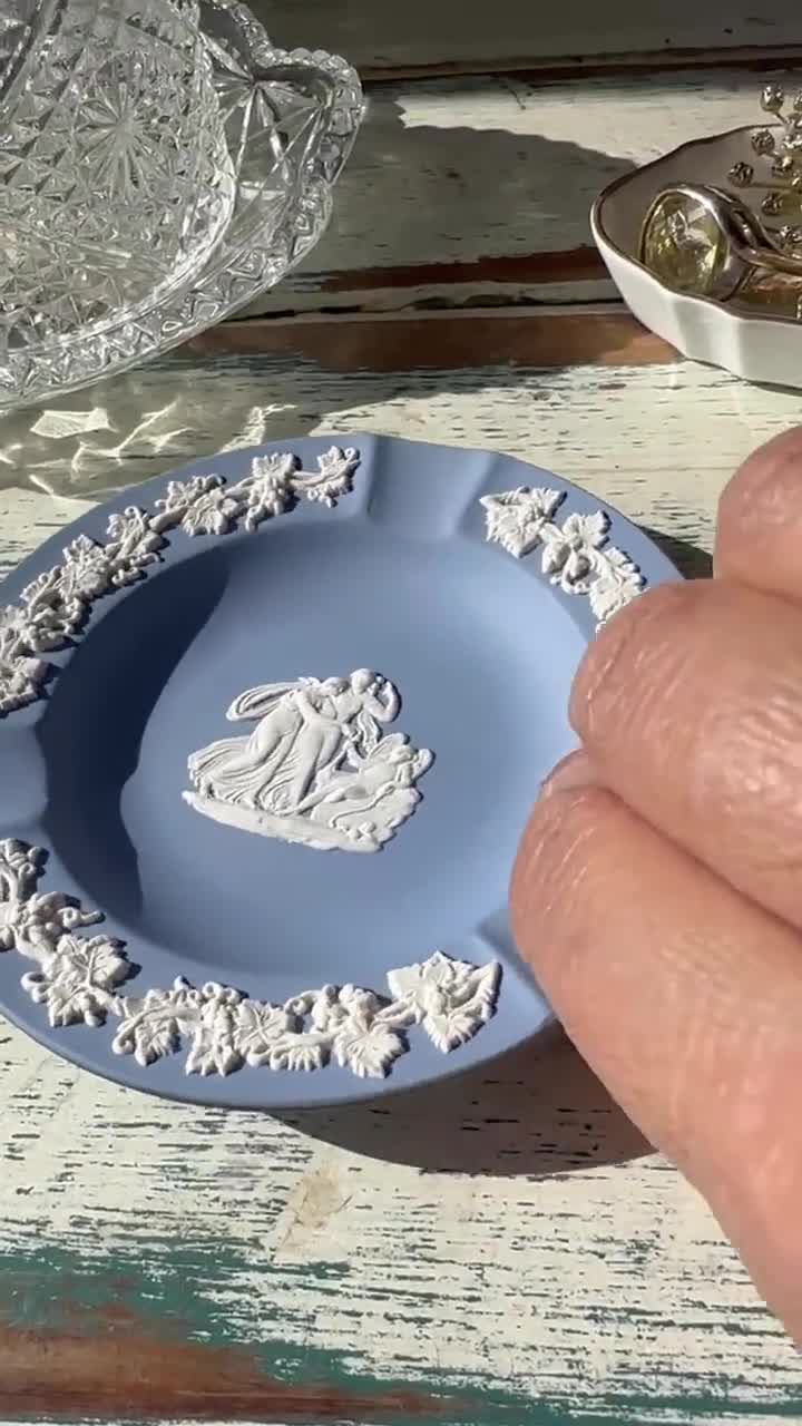 Vintage Wedgwood Jasperware Round Ashtray | Blue White Roman