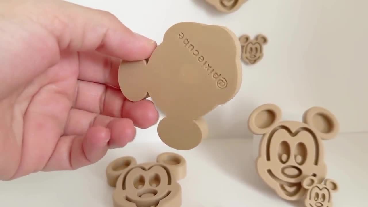 ミッキーワッフルマグネット ディズニーキッチンデコレーション