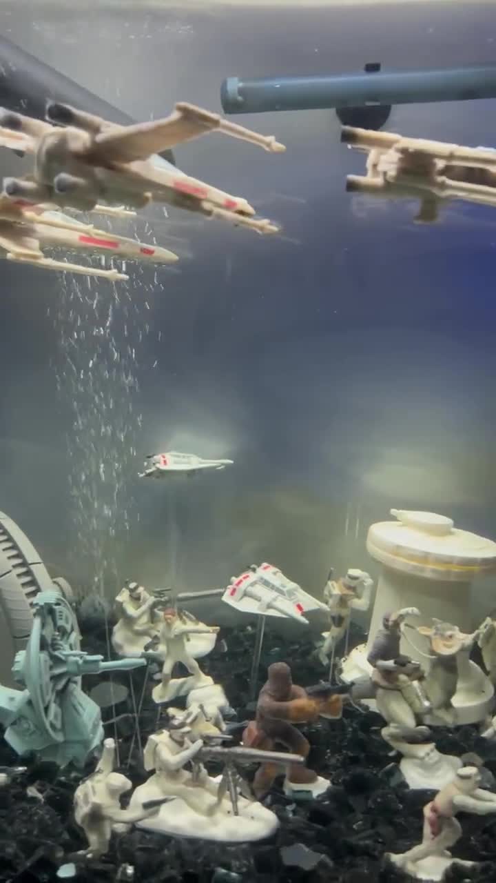 スターウォーズ 水槽装飾 ミレニアム・ファルコンとAT-ST - Etsy 日本