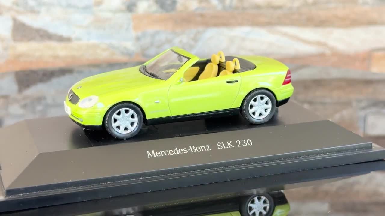 メルセデス・ベンツ SLK 230、1/43スケールモデルカー、ダイキャスト