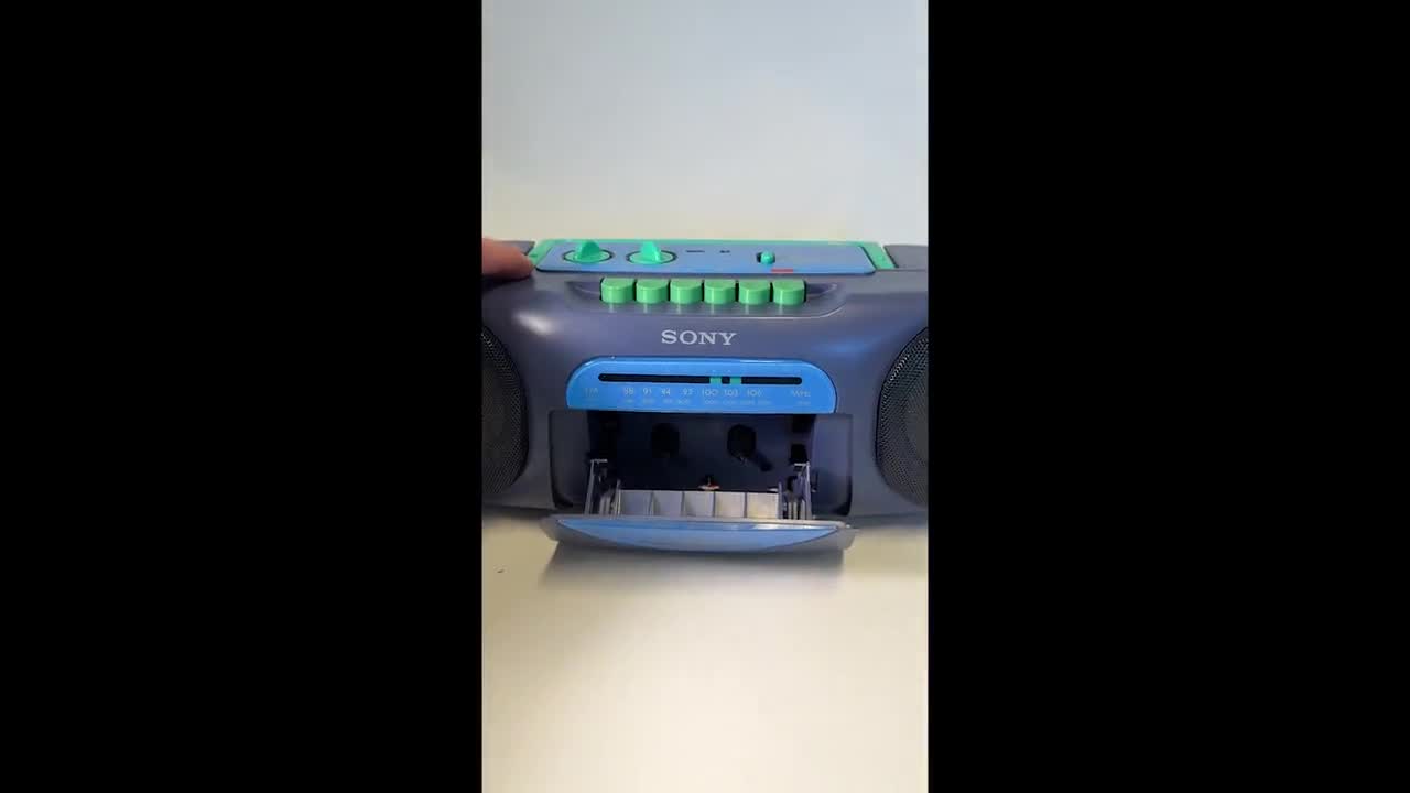Vintage Sony CFS-E6 Japanese Boombox – 'blue Dream' Portable Radio