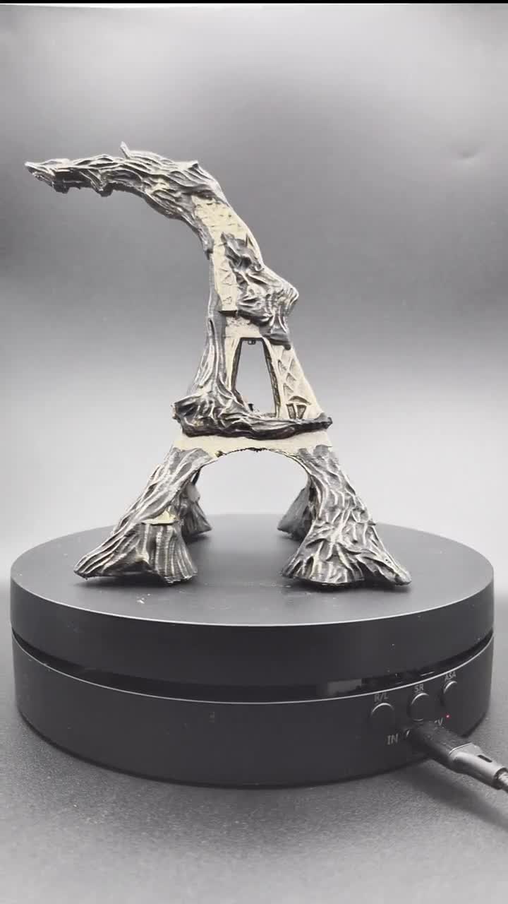 Twisted Eiffel Tower 16cm – Painted Chiaroscuro Figurine – Fantasy