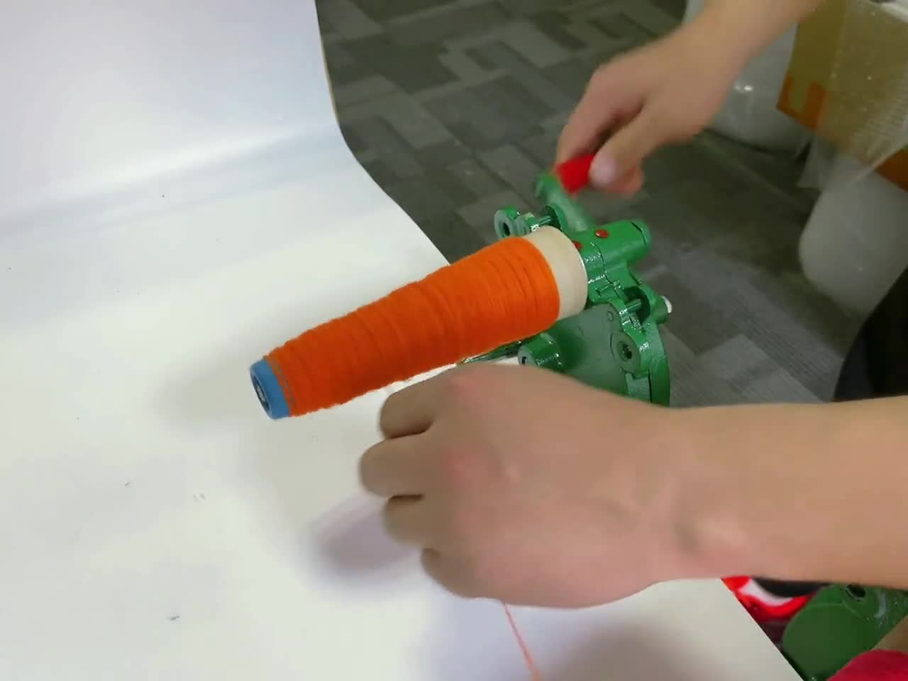 手回し糸巻き機 / 糸ツール / ウール糸、タフティングおよび手工芸用の