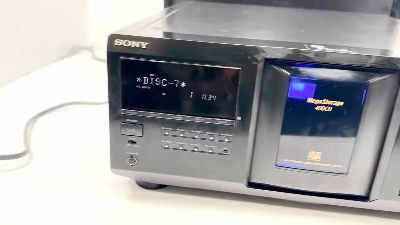 Vintage Refurbished Sony CDP-CX455 Megastorage 400-disc CD Changer