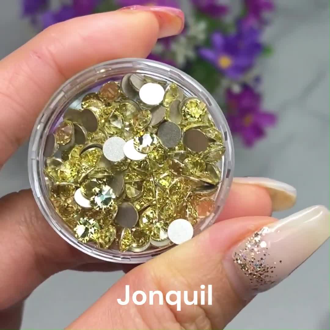 Jonquil (213) Swarovski 2088 XIRIUS 16ss Crystal Flatback No