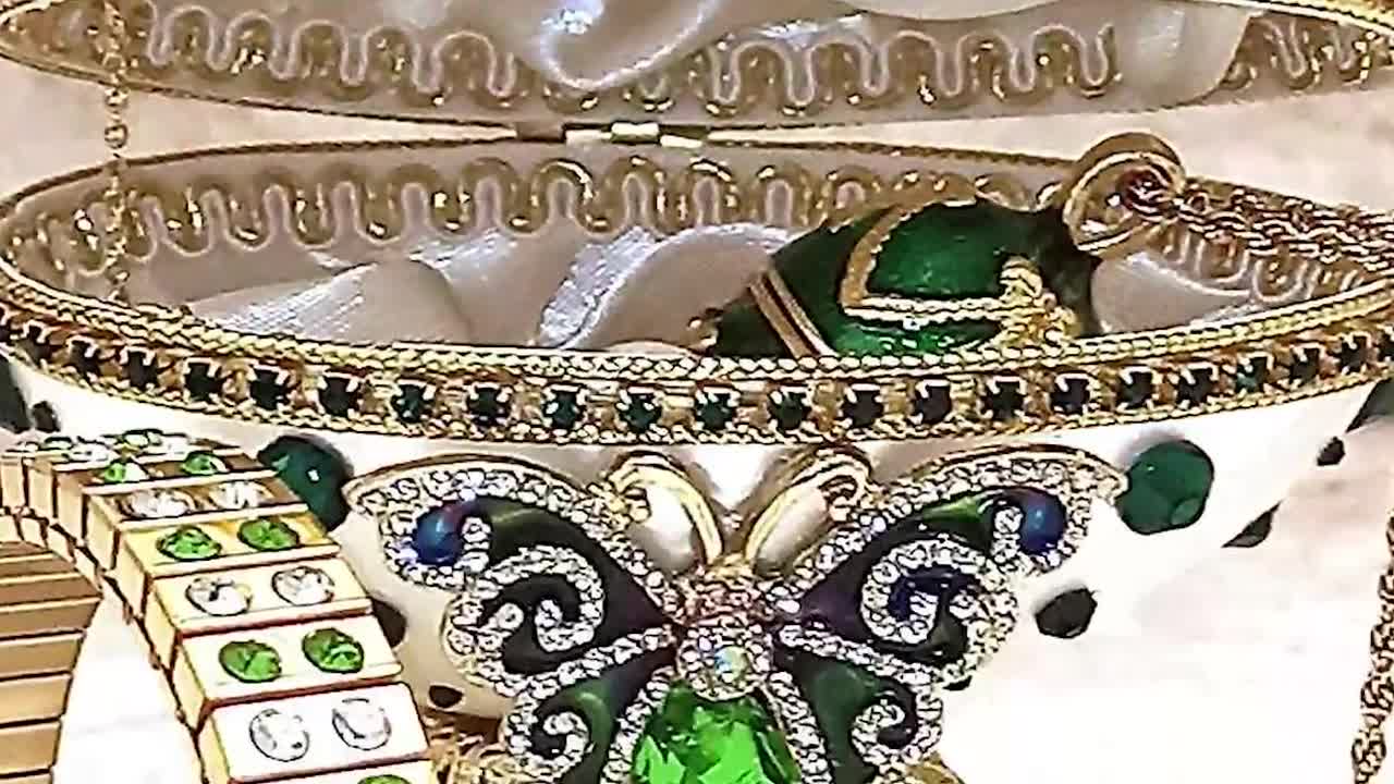 ユニークなファベルジュエッグジュエリーボックスセットミュージカル