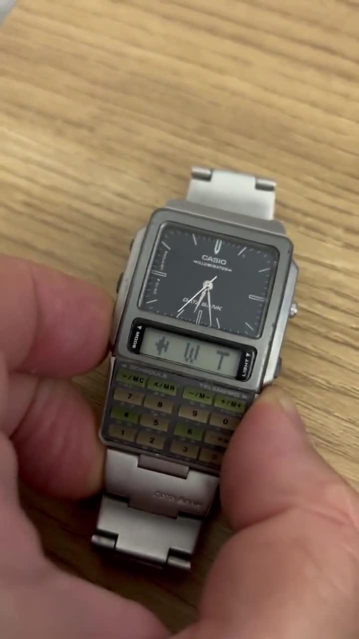 希少なビンテージ カシオ ABC-31 電卓付き腕時計 - デジタルデータ