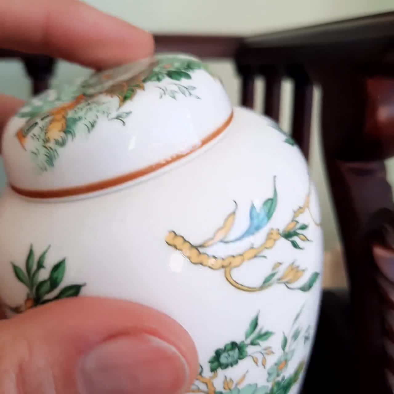 Small Crown Staffordshire Kowloon Ginger Jar Chinoiserie Style 3.7