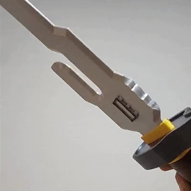 専用　2PTT／Warrior 2PTT 無機能モデル・コスプレ用小道具 逆天槍 – 呪われた道具コスプレ小道具 - Etsy 日本