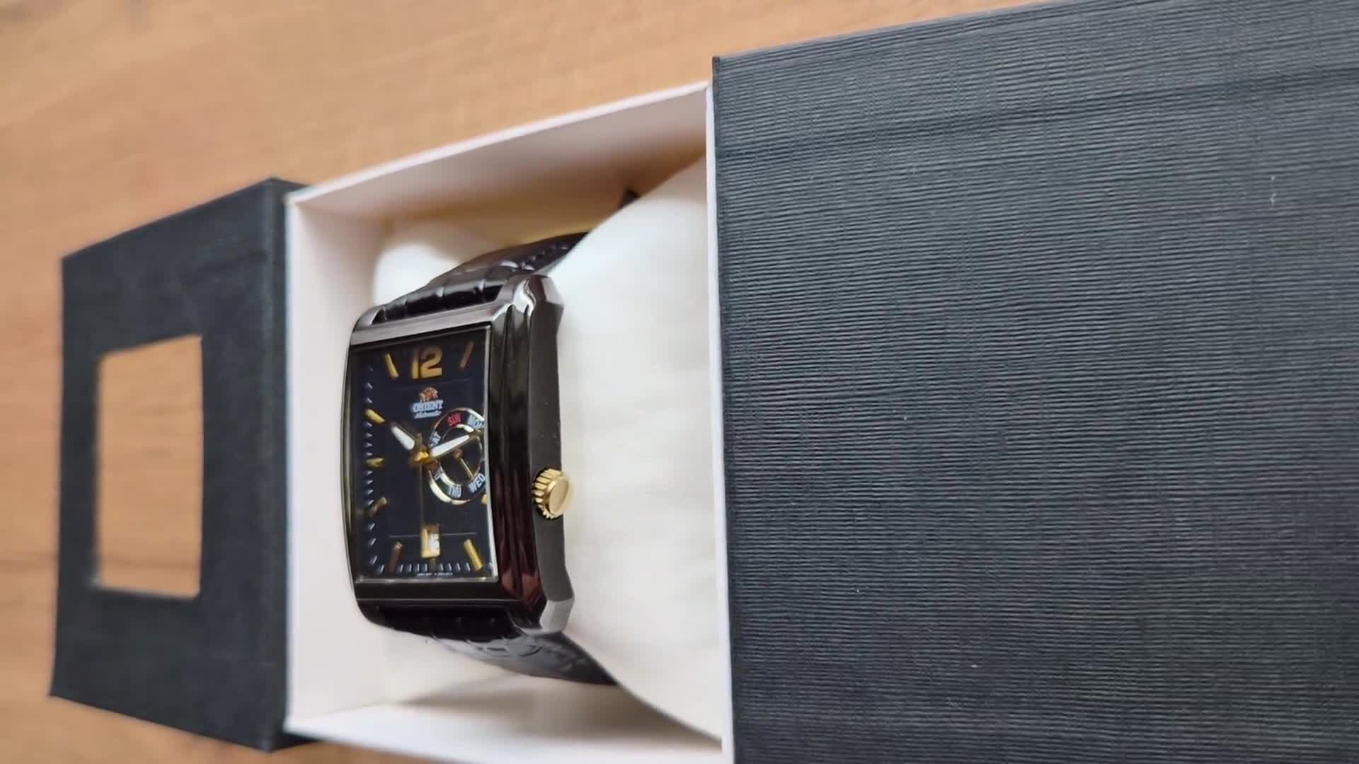 し*う様 ORIENT Automatic スクエアケース メンズ腕時計 Orient Square Watch, Black Watch, Vintage Watch, Automatic Watch