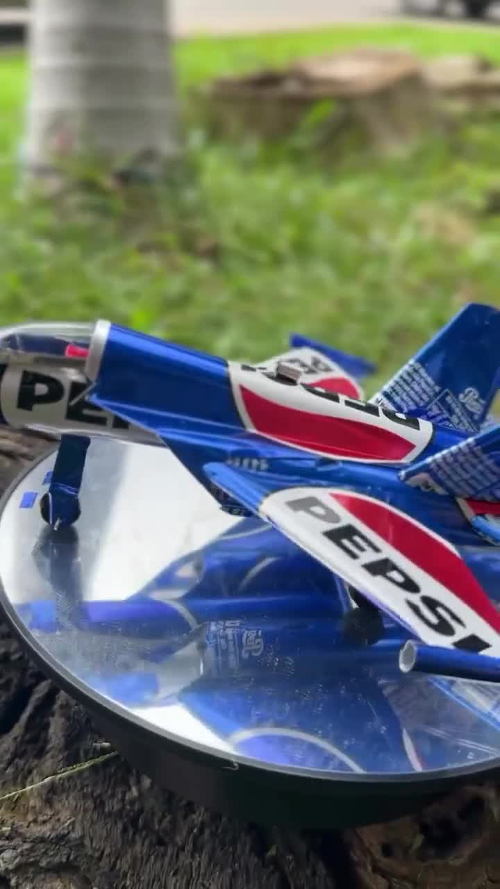ペプシコーラ F22 戦闘機 - リサイクルブリキ缶モデル - Etsy 日本