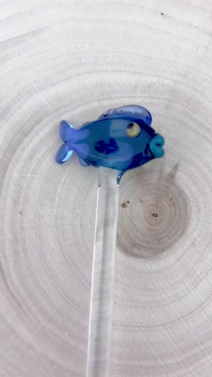 魚用マドラー：手作りのガラス製カスタムカクテルスウィズルスティック