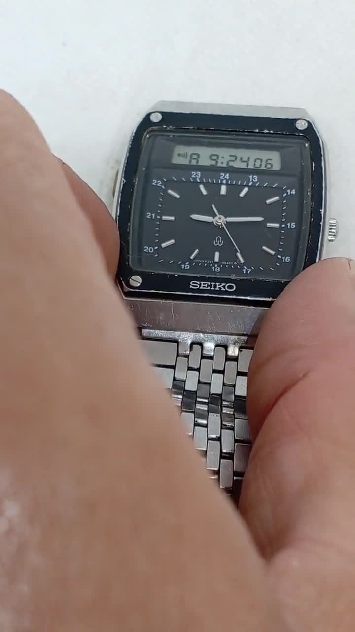 Vintage Ana - Digi Watch Seiko H357-5010 JAMES BOND Japan 80's. - Etsy