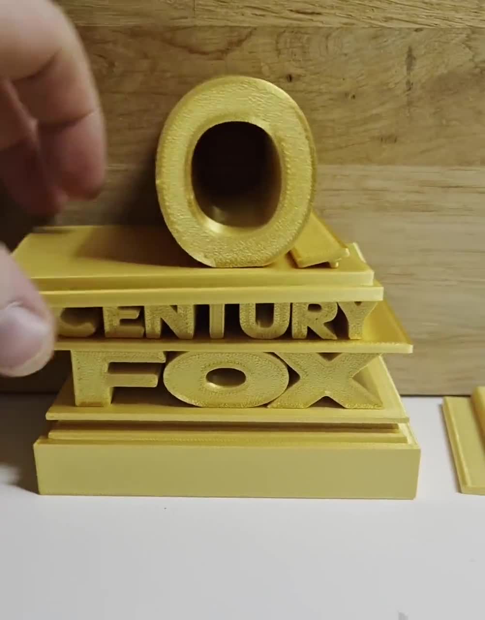 Collapsible 20th Century Fox 3D Logo - Fall Apart Puzzle Version