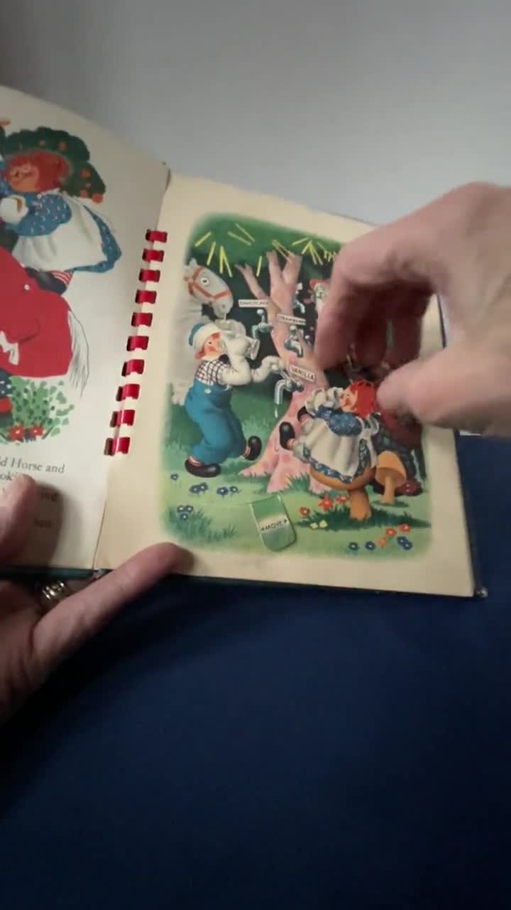 1944 Raggedy Ann and Andy With Animated Illustrations, Interactive