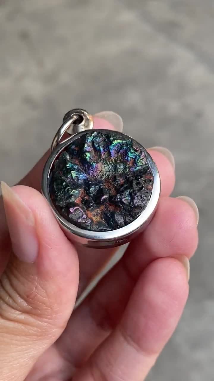 Natural Lek Lai Stone Pendant Thailand Sacred Amulet Protection Natural Lek Lai Stone Pendant Thailand Sacred Amulet Protection