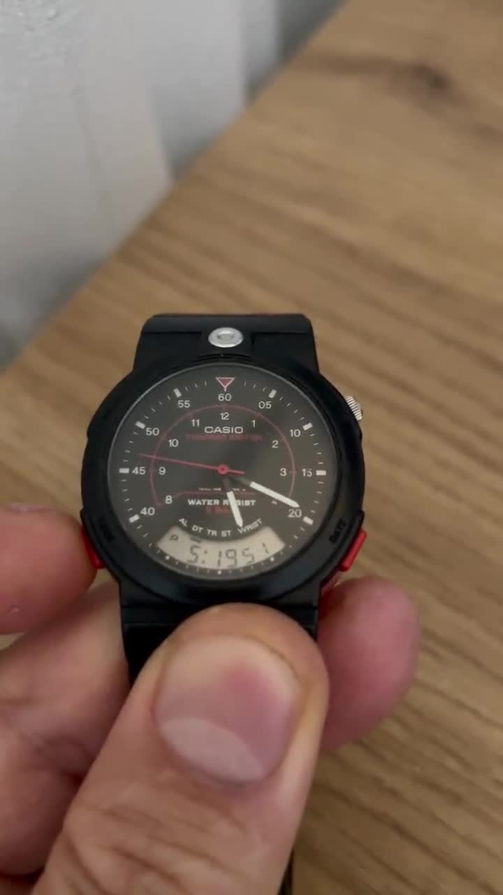 Rare Black Dial THERMOMETER Casio AW-10, Watch, Casio Vintage