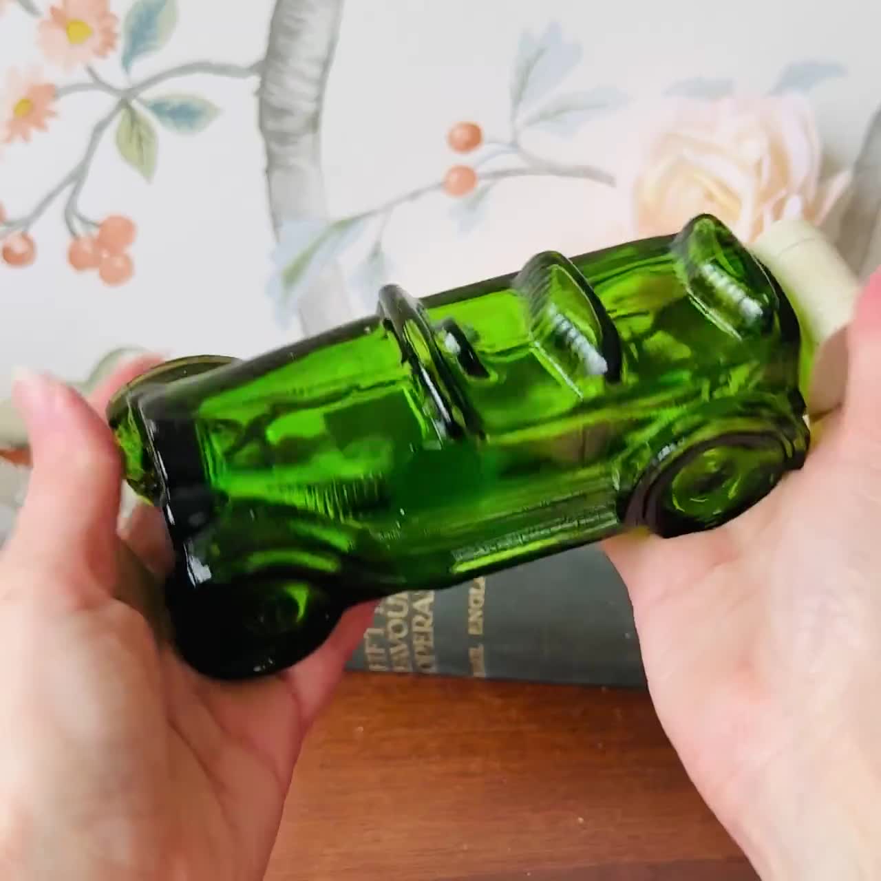 Vintage Avon Maxwell '23 Car Bottle: 1972 Deep Woods After Shave