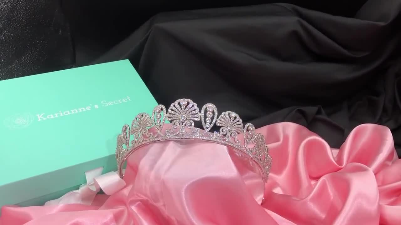Bridal Tiara the Empress Masako Royal Japanese Honeysuckle Crown