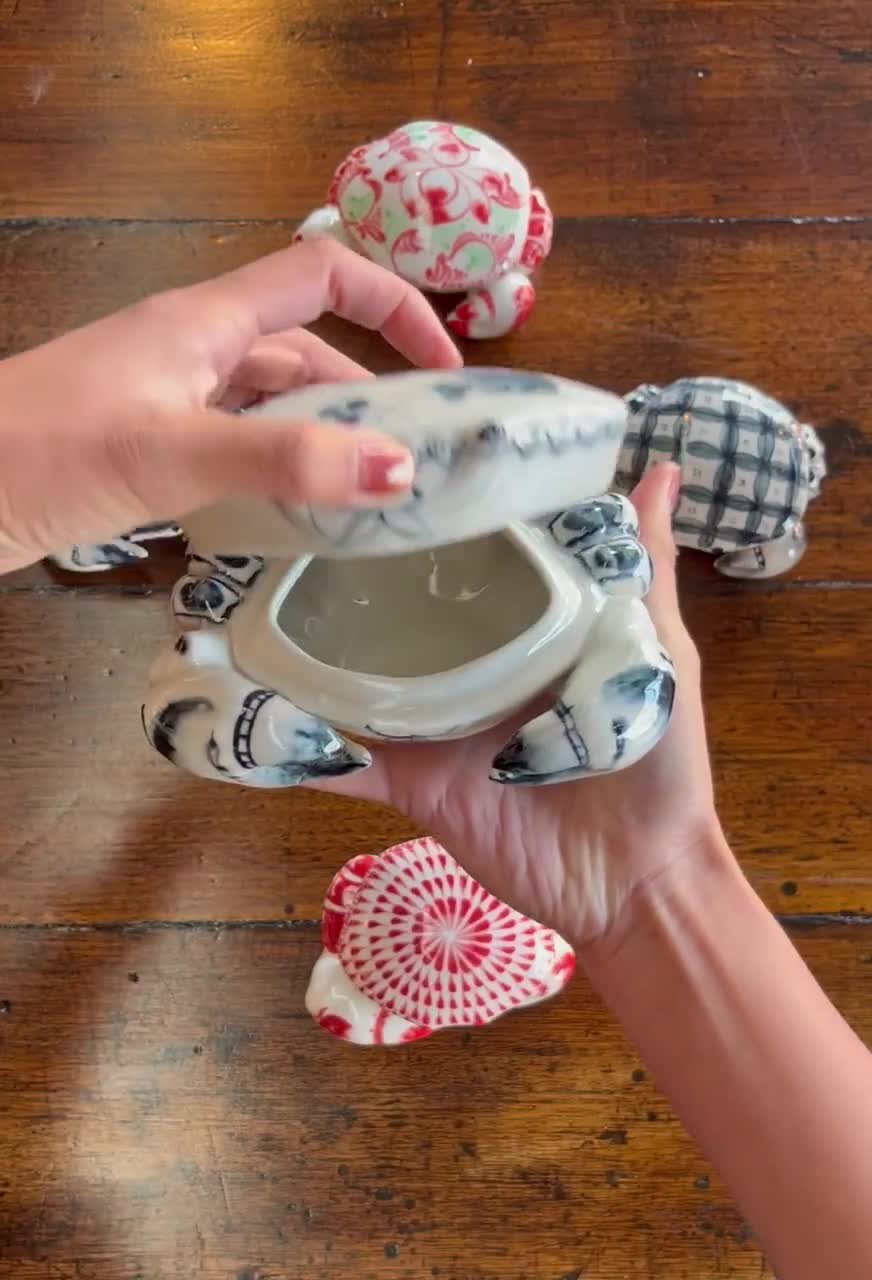 手描きの陶器製カニの小物入れ：ベトナム陶器のギフト。 - Etsy 日本