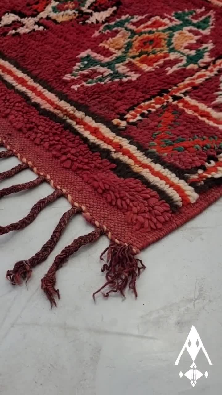 TRADITIONAL MOROCCAN RUG 6x9, Maroon Wool Rug With Moroccan
