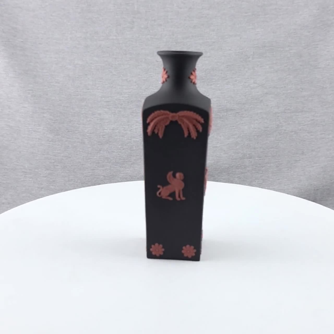 Wedgwood Black Basalt & Terracotta Egyptian Vase Feat. Sphinx Ba